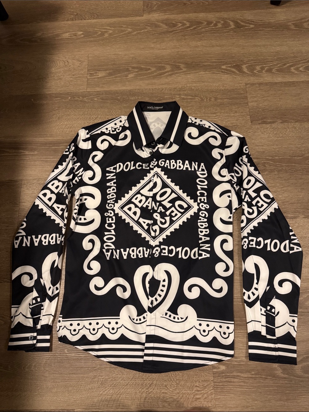 Dolce & Gabbana Black and White Logo-Print Lightweight top